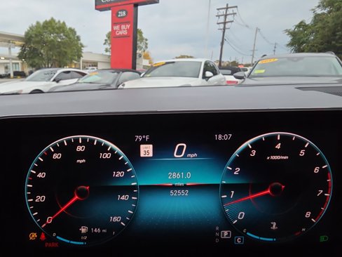 Used 2021 Mercedes-Benz GLB 250 4MATIC w/ Premium Package image 56