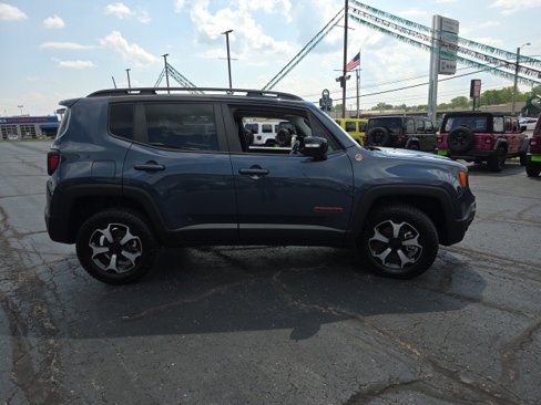 Used 2022 Jeep Renegade Trailhawk w/ Sun/Sound Group image 7