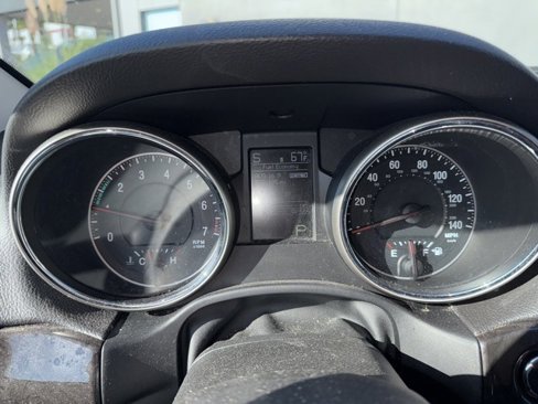 Used 2011 Jeep Grand Cherokee Laredo image 11