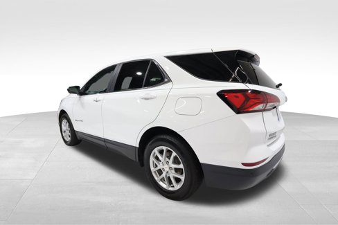 Certified 2024 Chevrolet Equinox LT w/ LPO, Floor Liner Package image 2
