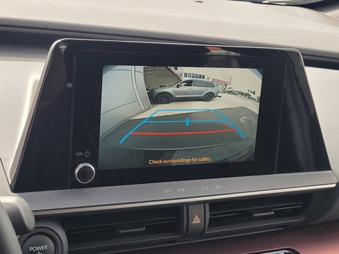 Used 2023 Toyota Prius Prime SE image 19