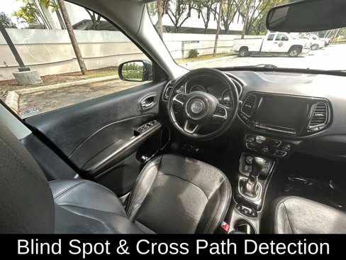 Used 2017 Jeep Compass Limited w/ Navigation Group image 9