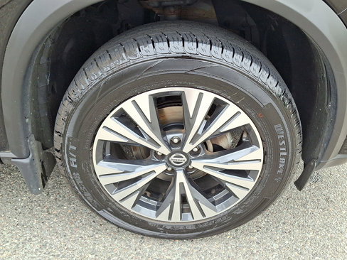 Certified 2021 Nissan Rogue SV image 8