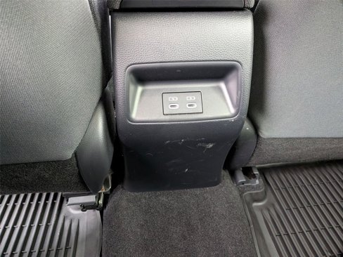 Used 2023 Toyota Corolla LE image 29