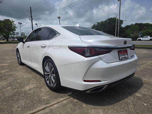 Used 2021 Lexus ES 350 w/ Premium Package image 9