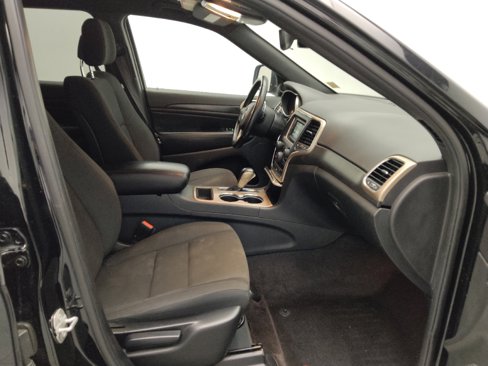 Used 2017 Jeep Grand Cherokee Laredo image 21