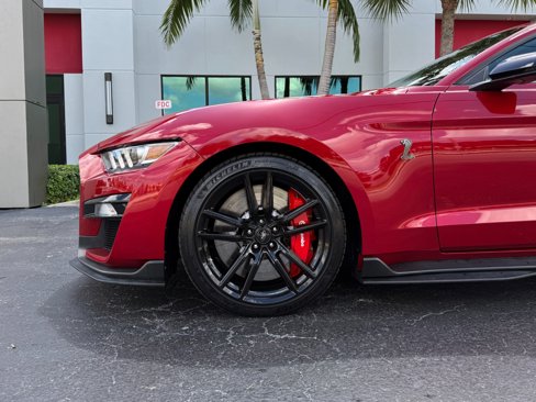 Used 2022 Ford Mustang Shelby GT500 w/ Technology Package image 15