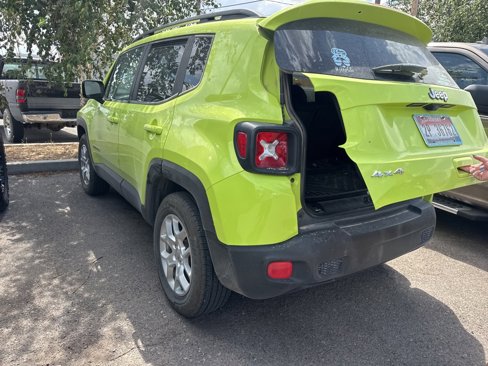 Used 2018 Jeep Renegade Latitude w/ Cold Weather Group image 3