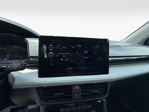 New 2025 Volkswagen Taos S image 17