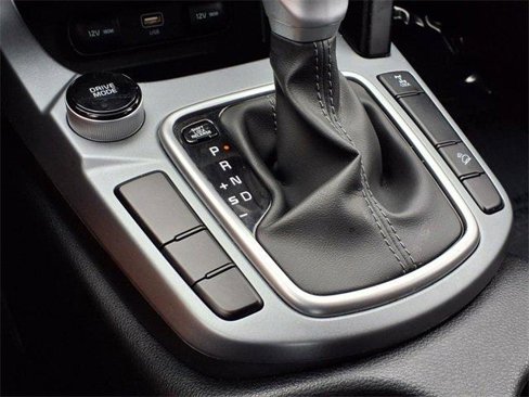 Used 2024 Kia Seltos LX image 13