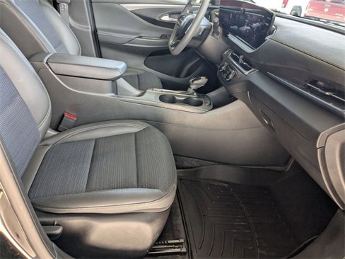Certified 2024 Buick Envista Preferred image 23