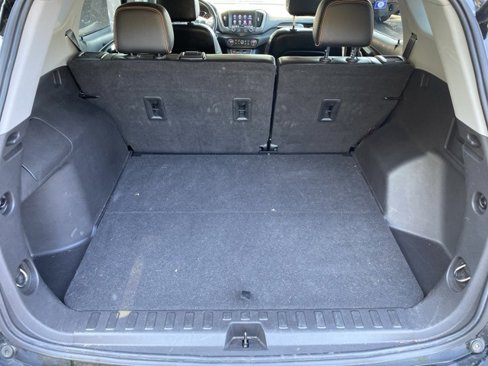 Used 2022 GMC Terrain AT4 w/ Infotainment Package II image 30