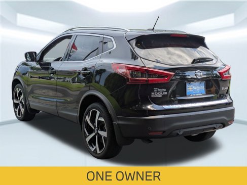 Used 2022 Nissan Rogue Sport SL image 4