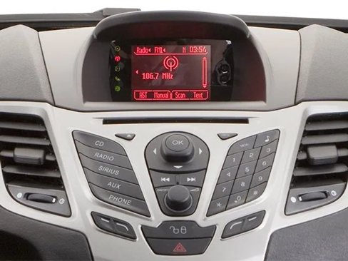 Used 2013 Ford Fiesta SE image 9