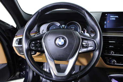 Used 2018 BMW 530i w/ Premium Package image 16