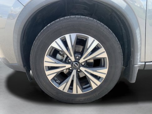 Used 2022 Nissan Rogue SV image 42