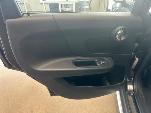 Used 2018 MINI Cooper Countryman ALL4 image 25