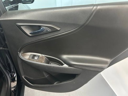 Used 2018 Chevrolet Malibu Premier w/ Driver Confidence Package image 30