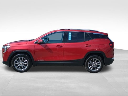 Certified 2022 GMC Terrain SLT image 5