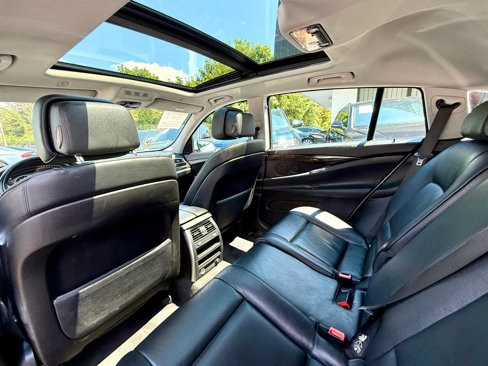 Used 2011 BMW 535i xDrive image 29
