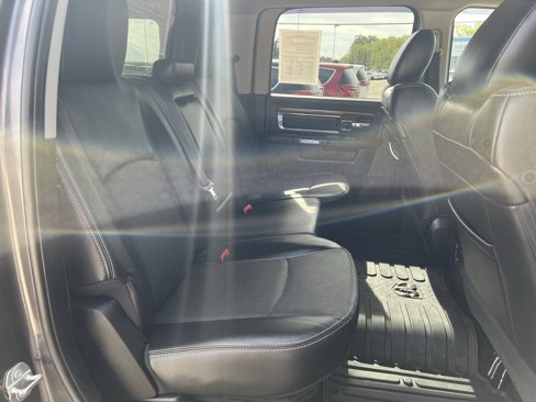 Used 2016 RAM 1500 Laramie w/ Convenience Group image 19
