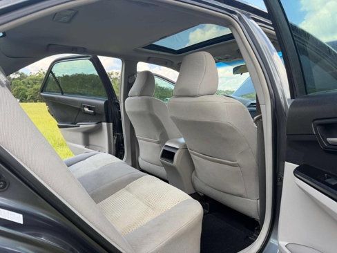 Used 2012 Toyota Camry LE image 11