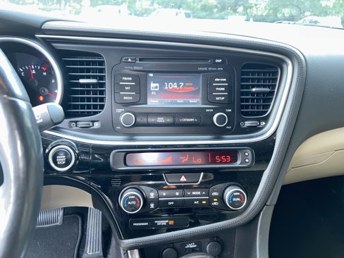 Used 2015 Kia Optima EX w/ EX Premium Package image 20
