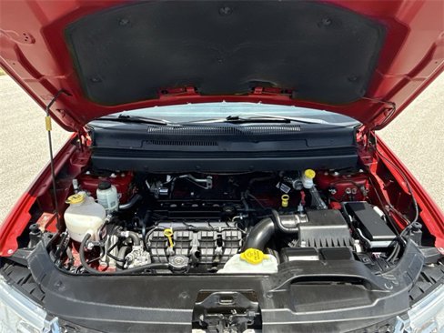 Used 2018 Dodge Journey SE image 31