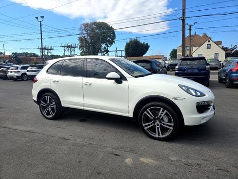 Used 2012 Porsche Cayenne S image 5