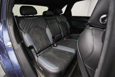 Used 2022 Bentley Bentayga image 51