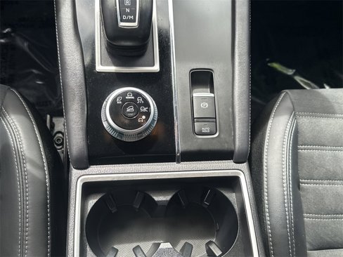 Used 2022 Mitsubishi Outlander SE image 14