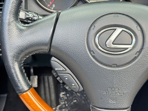 Used 2004 Lexus SC 430 Convertible image 21