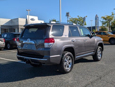 Used 2012 Toyota 4Runner SR5 image 3