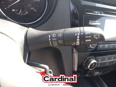 Used 2017 Nissan Rogue S image 23