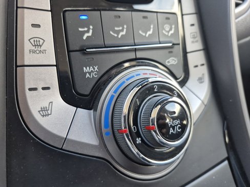 Used 2013 Hyundai Elantra GLS w/ Preferred Pkg image 16