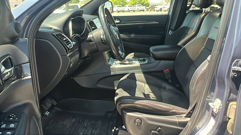 Used 2020 Jeep Grand Cherokee Trailhawk w/ Premium Lighting Group image 18