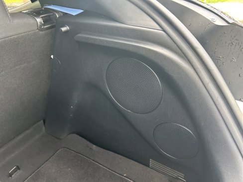 Used 2020 Hyundai Veloster N w/ Performance Package image 32