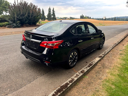 Used 2019 Nissan Sentra SR image 5