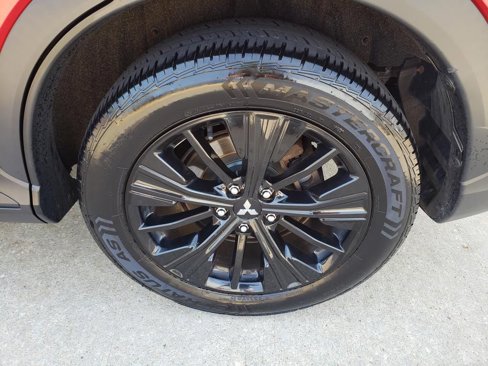 Used 2019 Mitsubishi Eclipse Cross LE image 43