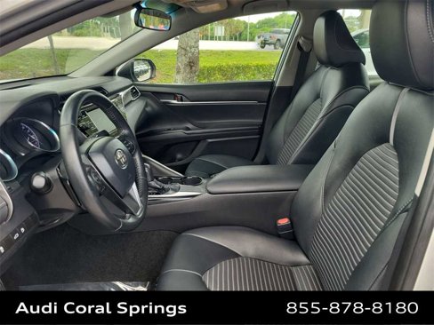 Used 2018 Toyota Camry SE image 11