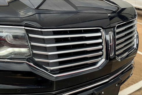 Used 2016 Lincoln Navigator L Select image 29