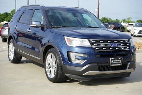 Used 2017 Ford Explorer Limited w/ Equipment Group 301A image 3