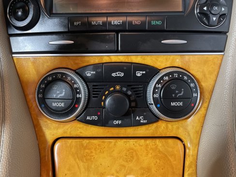 Used 2006 Mercedes-Benz SL 500 image 21