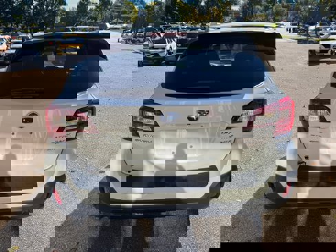 Used 2018 Subaru Outback 3.6R Touring image 6