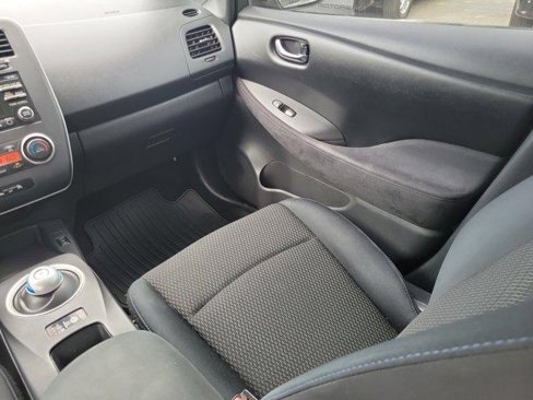 Used 2013 Nissan Leaf S w/ Charger Pkg image 14
