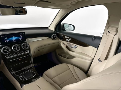 Certified 2022 Mercedes-Benz GLC 300 image 22