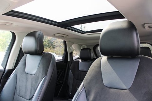 Used 2015 Ford Edge Sport w/ Equipment Group 401A image 15