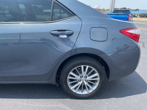 Used 2015 Toyota Corolla LE image 6