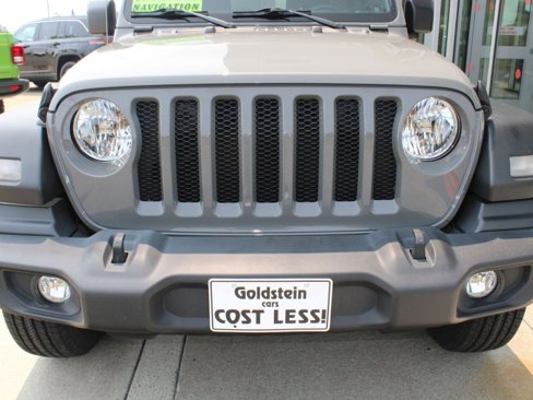 Certified 2022 Jeep Wrangler Unlimited Sport w/ Sun And Sound Package image 2