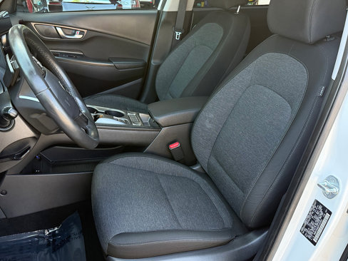 Used 2023 Hyundai Kona SEL image 35